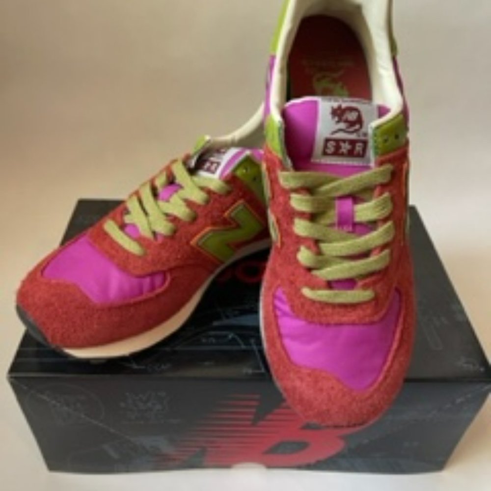 Brand New Balance 574 Red X Stray Rats DS ML574RAT - Men's size 9